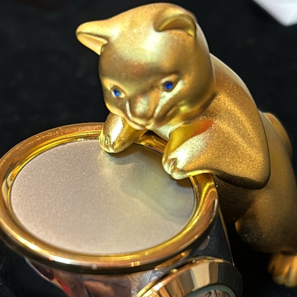 Elgin clock with gold tone cat watch a fish - Picture 12 of 13